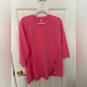 Lulu B  3/4 Sleeve Top